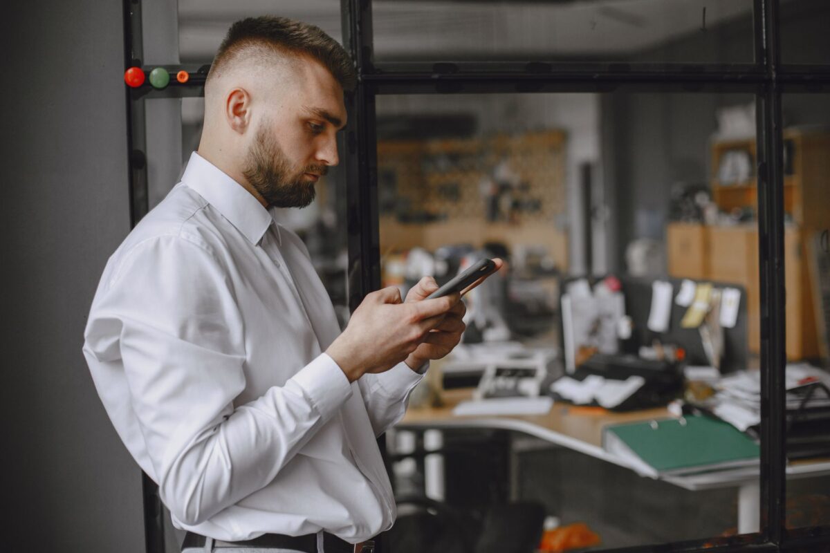 suivre affaires android cas usage profil